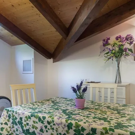 Casa Vacanze Le More Apartamento *